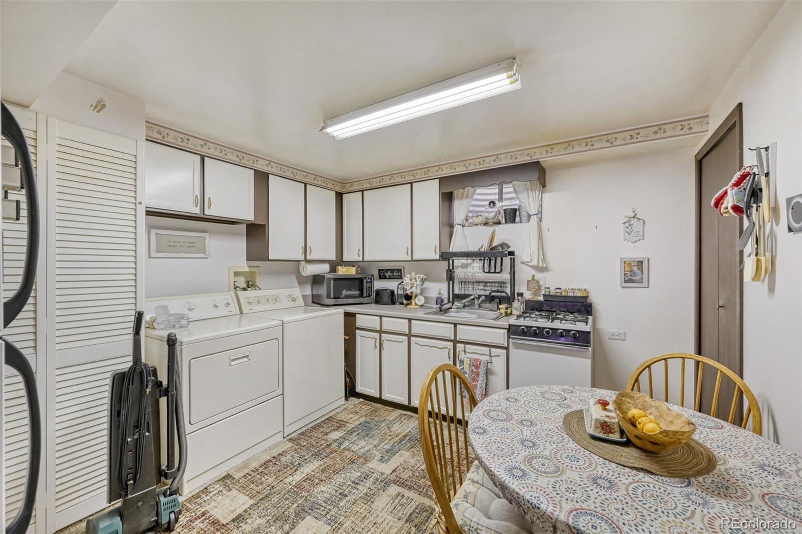 10220 Carmody Lane Lakewood CO 80227