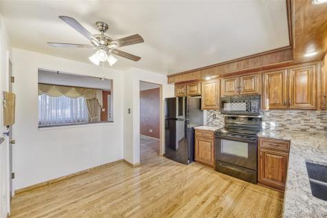 10220 Carmody Lane Lakewood CO 80227