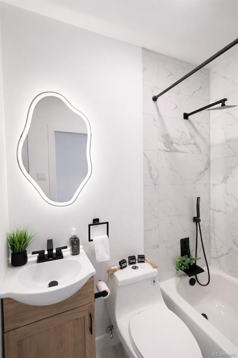865 Brentwood Street Lakewood CO 80214