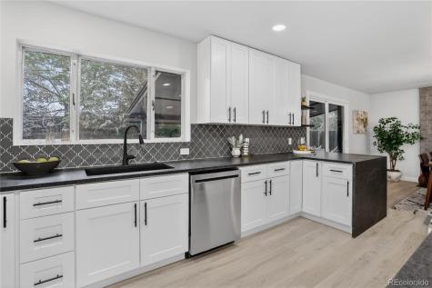 7006 S Elati Street Littleton CO 80120