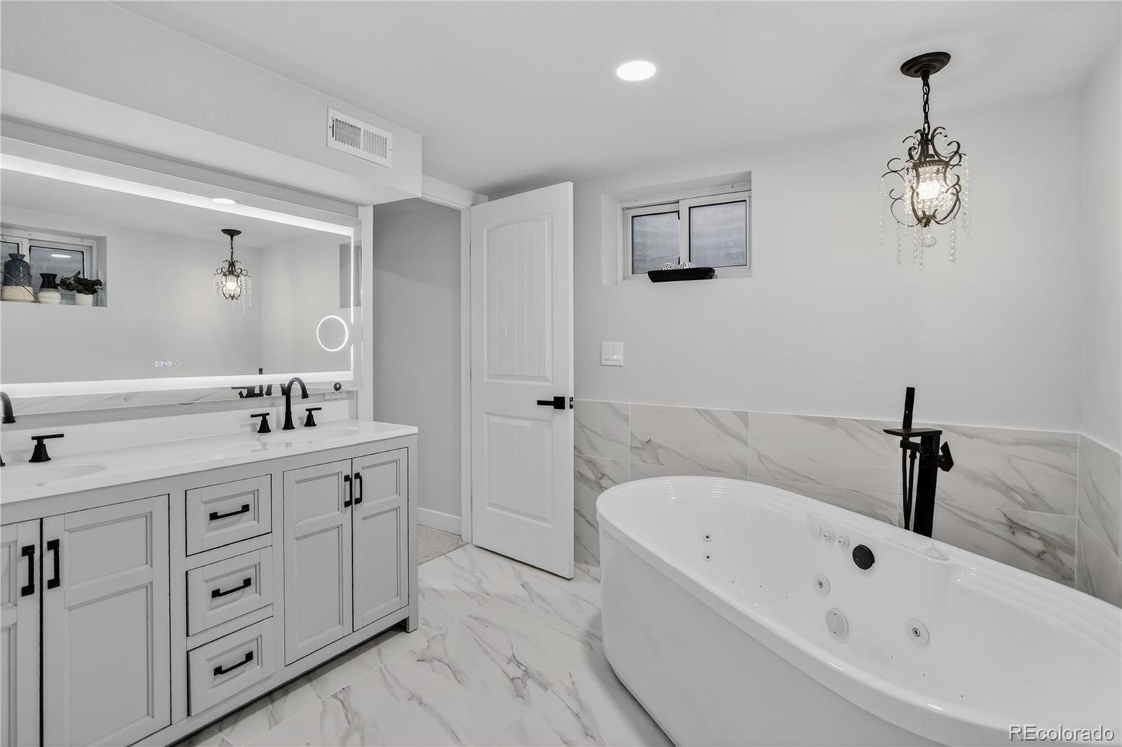 7006 S Elati Street Littleton CO 80120