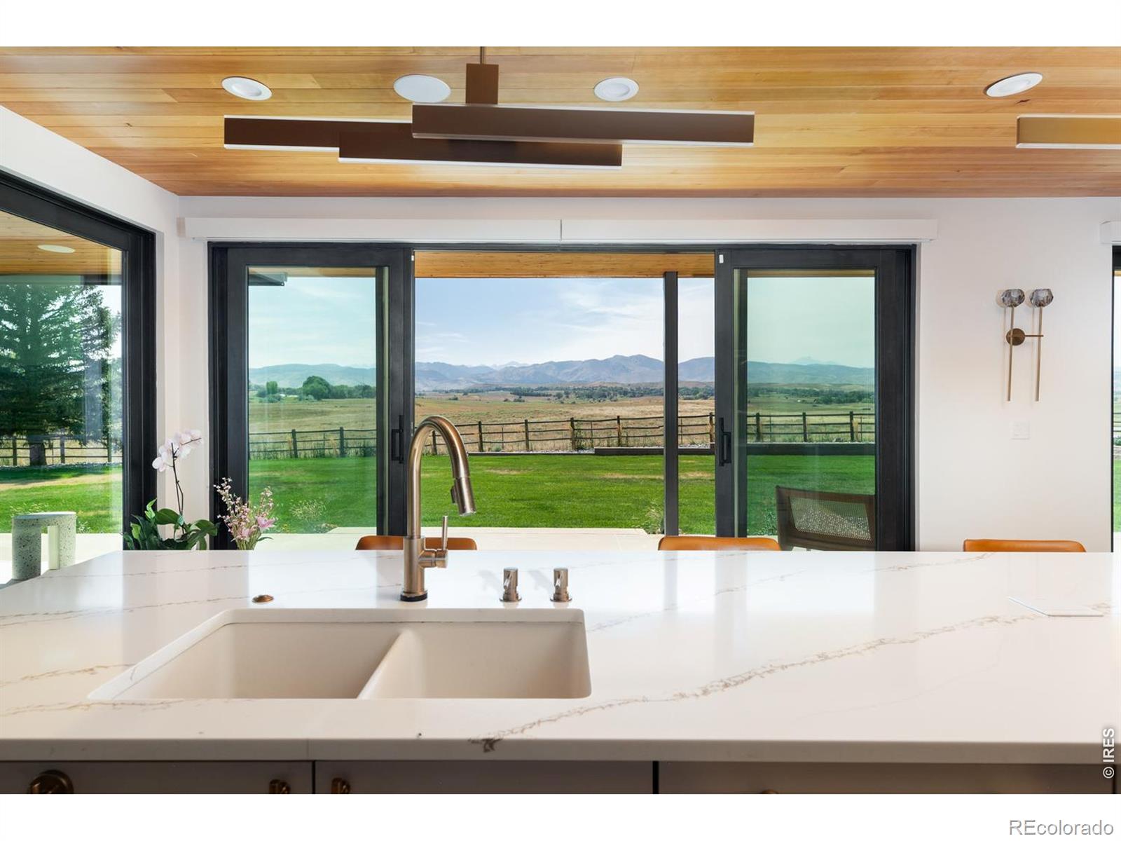 6915 Goose Point Court Longmont CO 80503