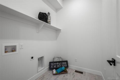 8850 Frolic View Colorado Springs CO 80924