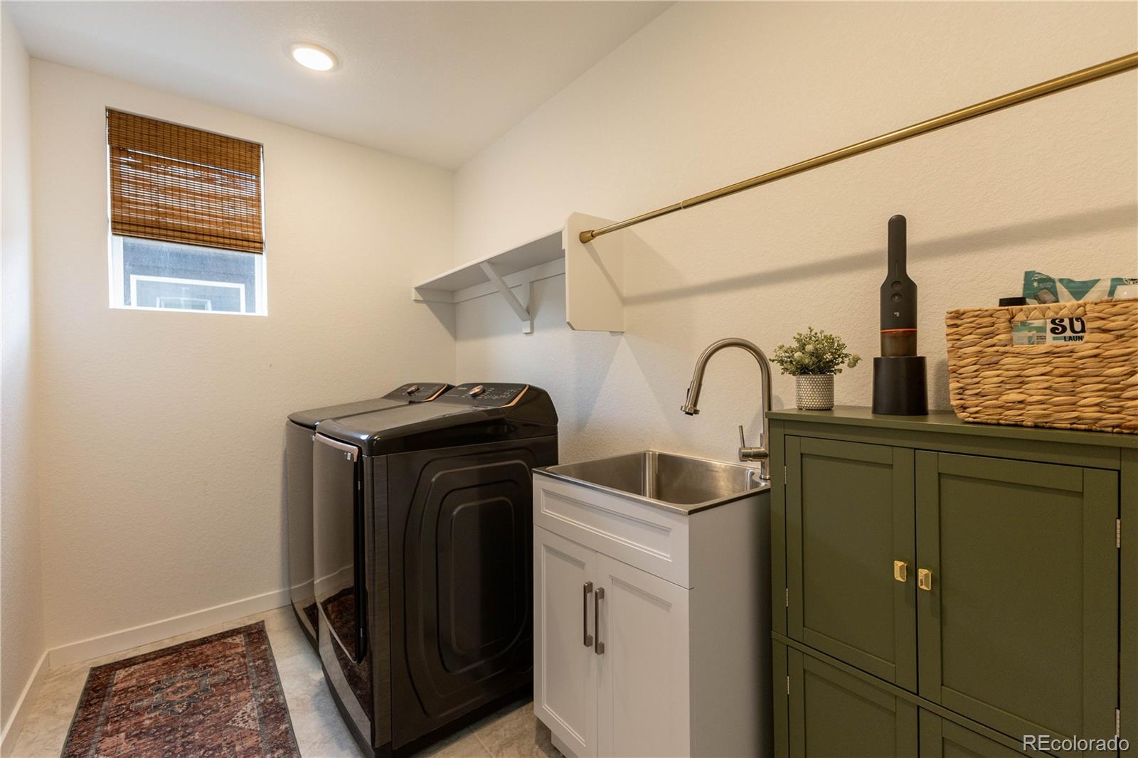 8696 Hotchkiss Street Littleton CO 80125