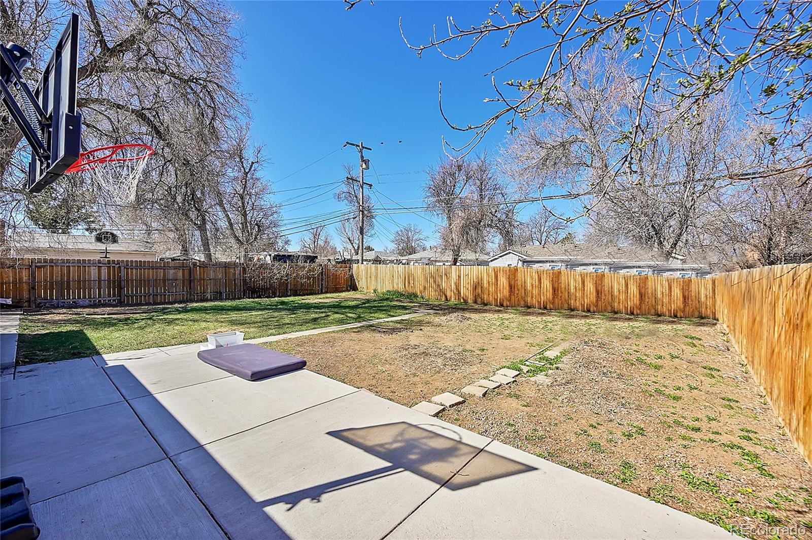 1281 Worchester Street Aurora CO 80011