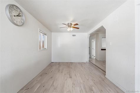 1281 Worchester Street Aurora CO 80011