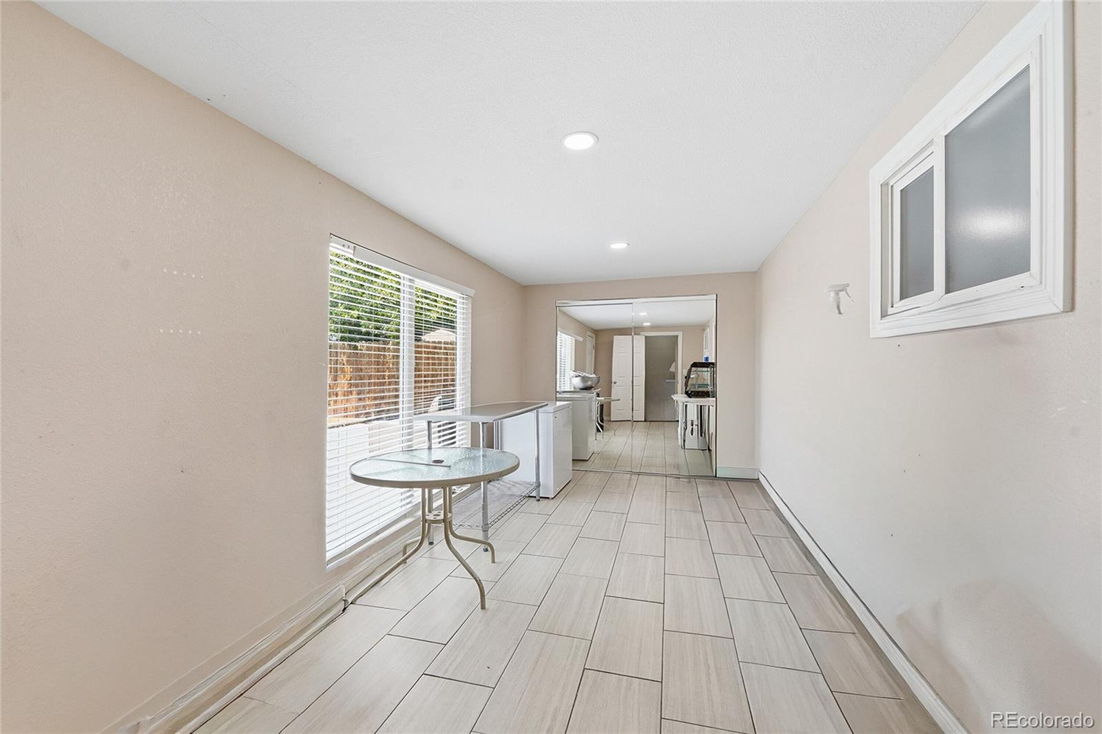 1281 Worchester Street Aurora CO 80011