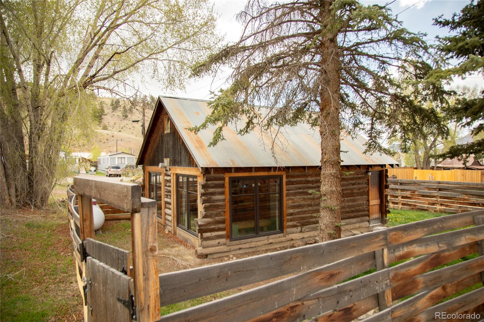 103 W 10 1/2 Street Creede CO 81130