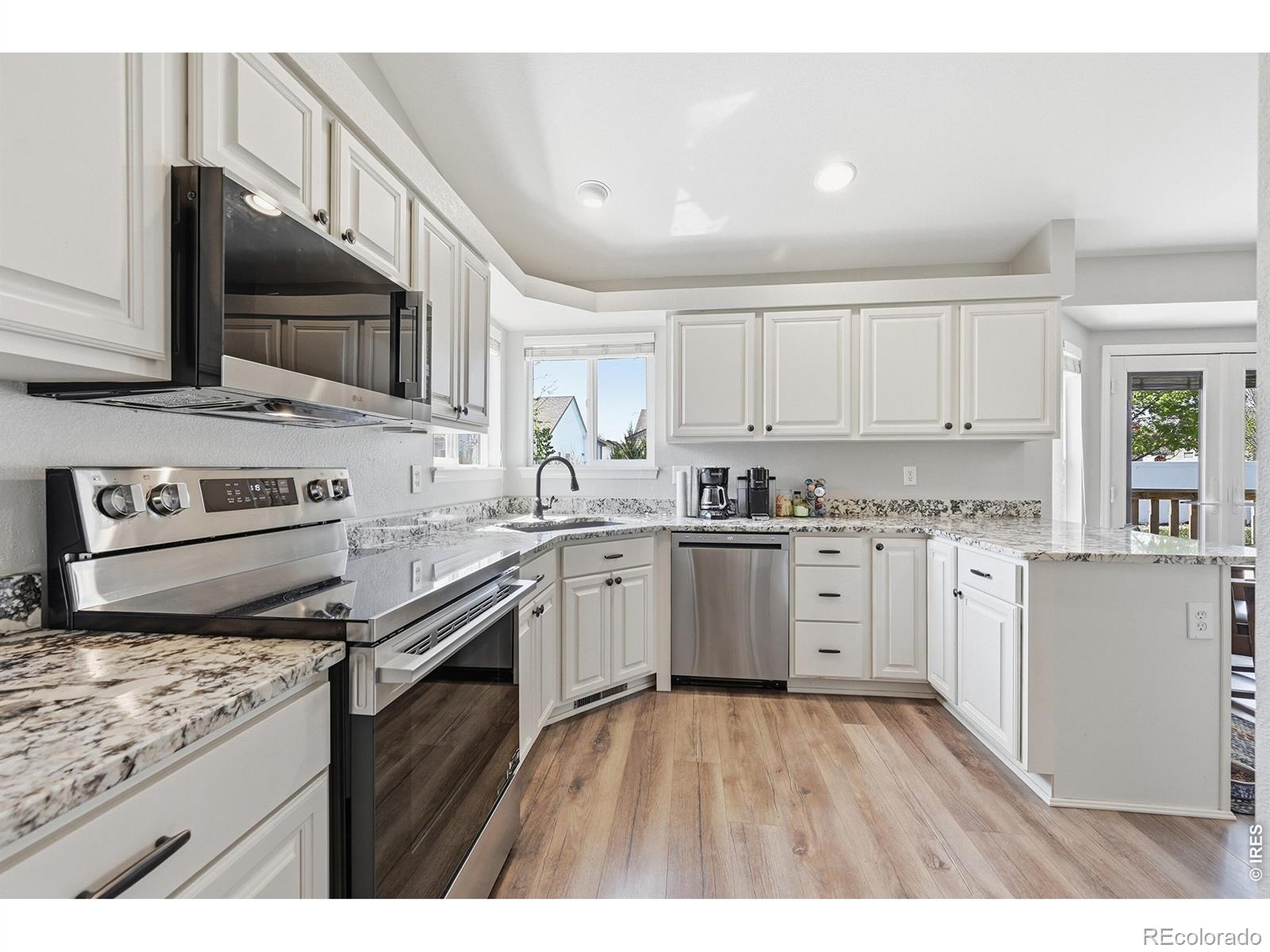 338 Hawthorne Avenue Johnstown CO 80534