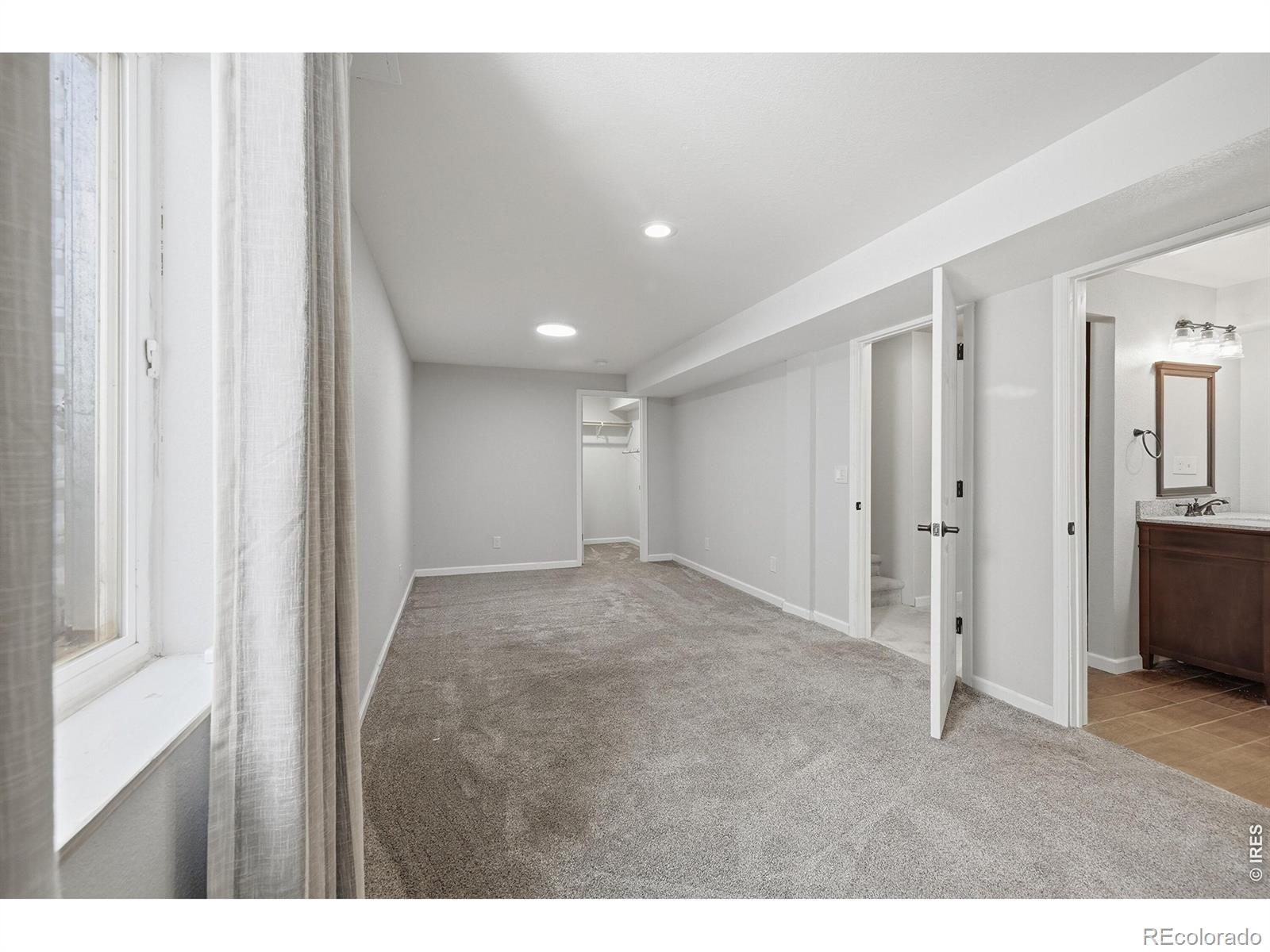 338 Hawthorne Avenue Johnstown CO 80534