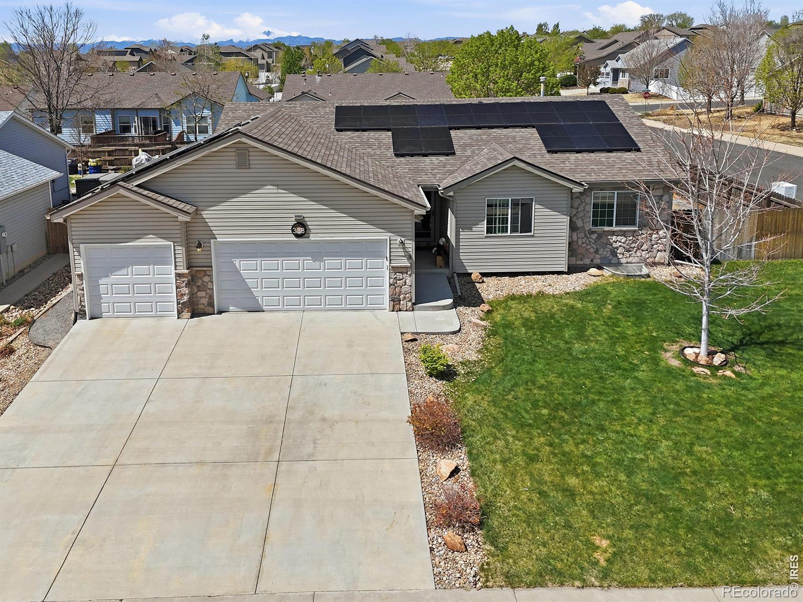 338 Hawthorne Avenue Johnstown CO 80534
