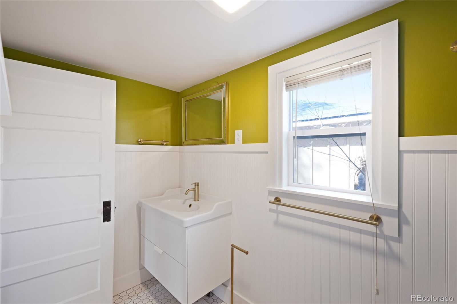 422 Atwood Street Longmont CO 80501