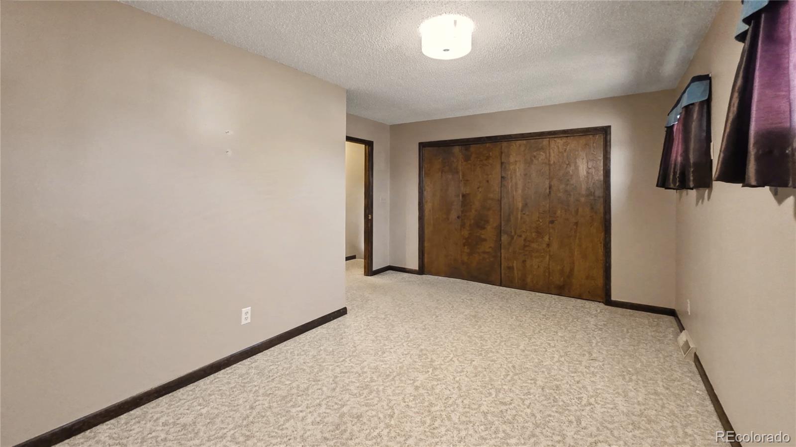 218 W 9th Street Julesburg CO 80737