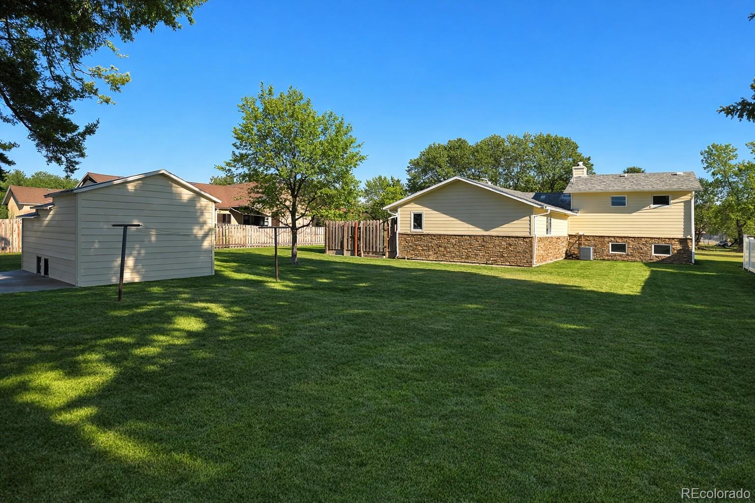 218 W 9th Street Julesburg CO 80737