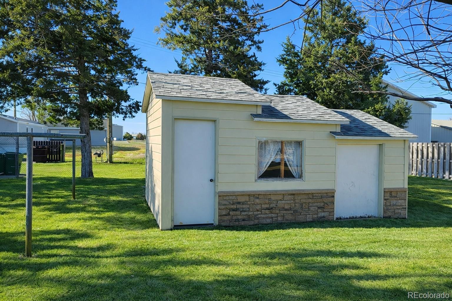 218 W 9th Street Julesburg CO 80737