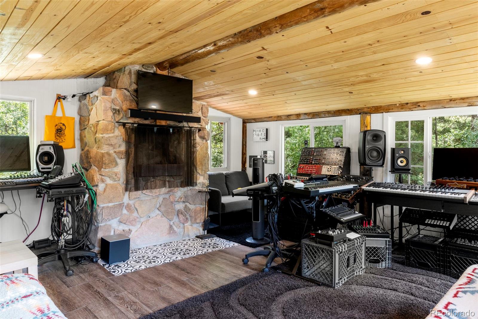 11933 S Maxwell Hill Road Littleton CO 80127