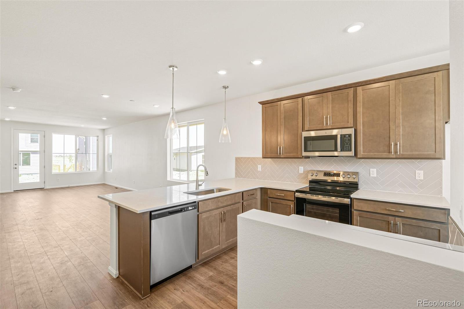 9343 Biscay Street Commerce City CO 80022
