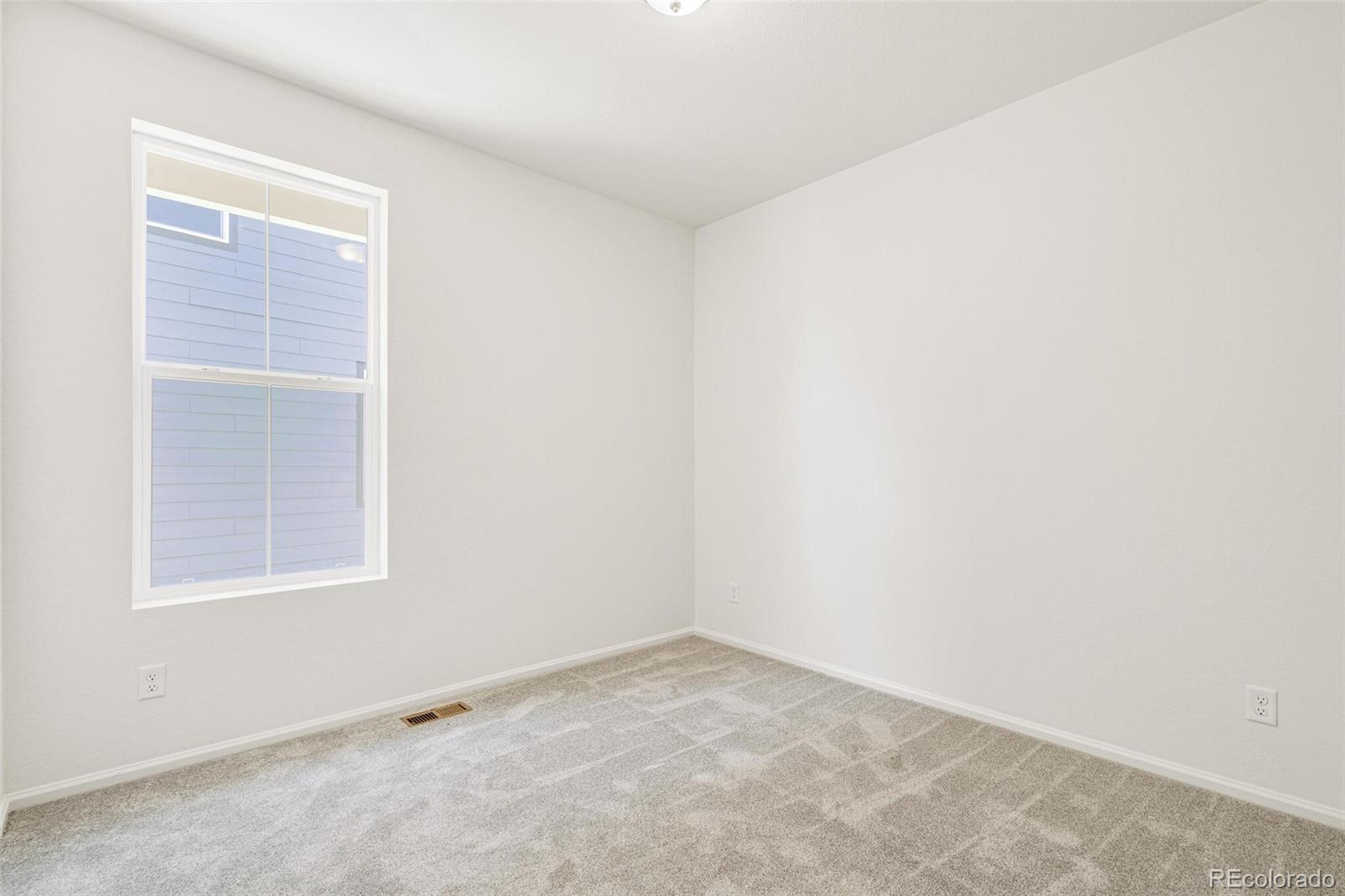 9343 Biscay Street Commerce City CO 80022