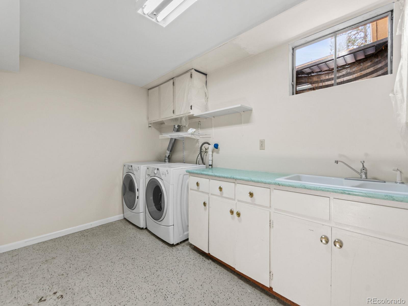10560 W 23rd Place Lakewood CO 80215
