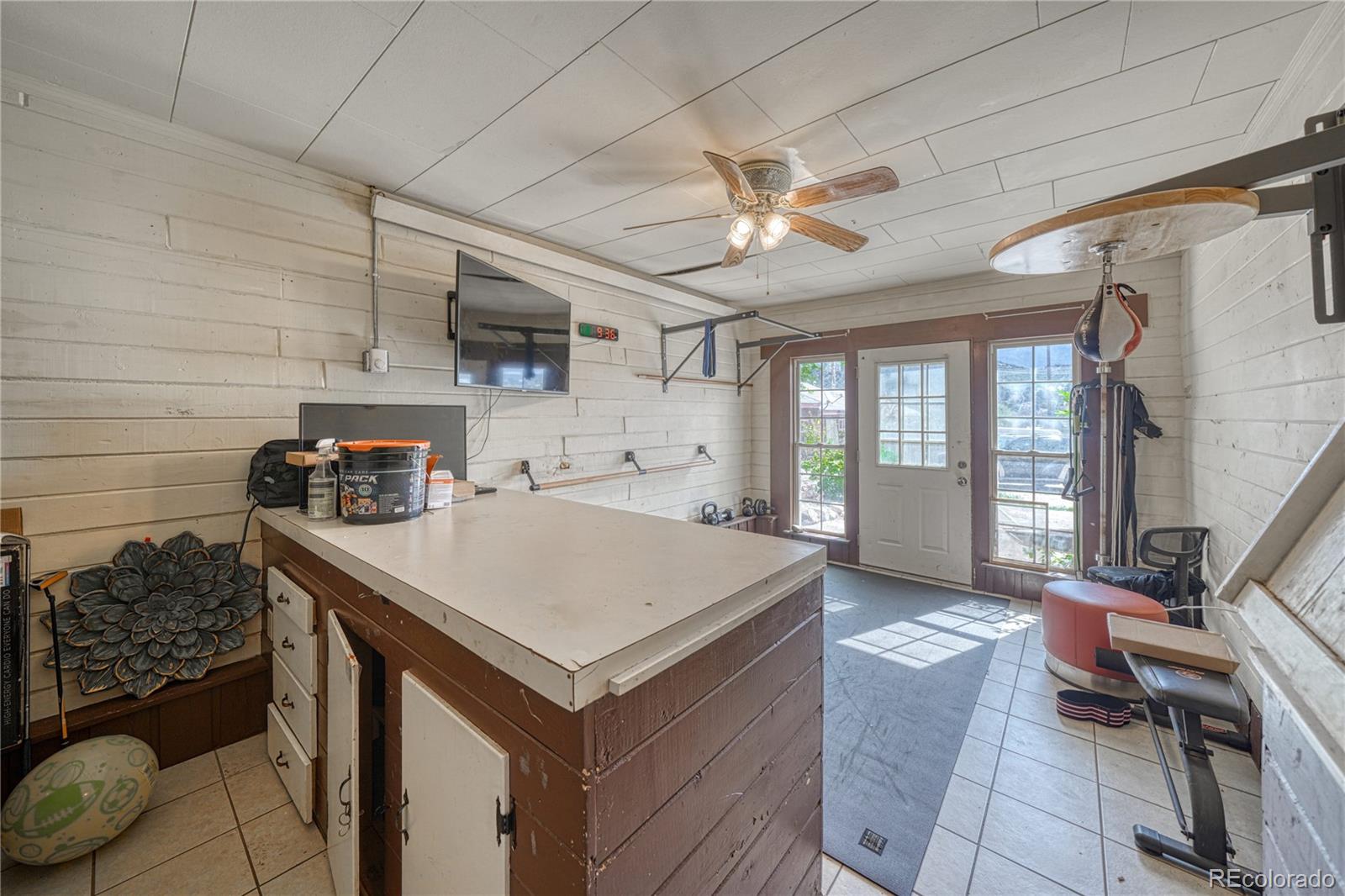 8284 Us Highway 50 Howard CO 81233