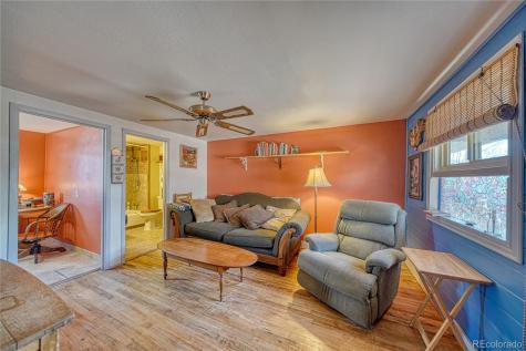 8284 Us Highway 50 Howard CO 81233