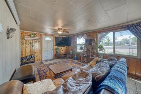 8284 Us Highway 50 Howard CO 81233