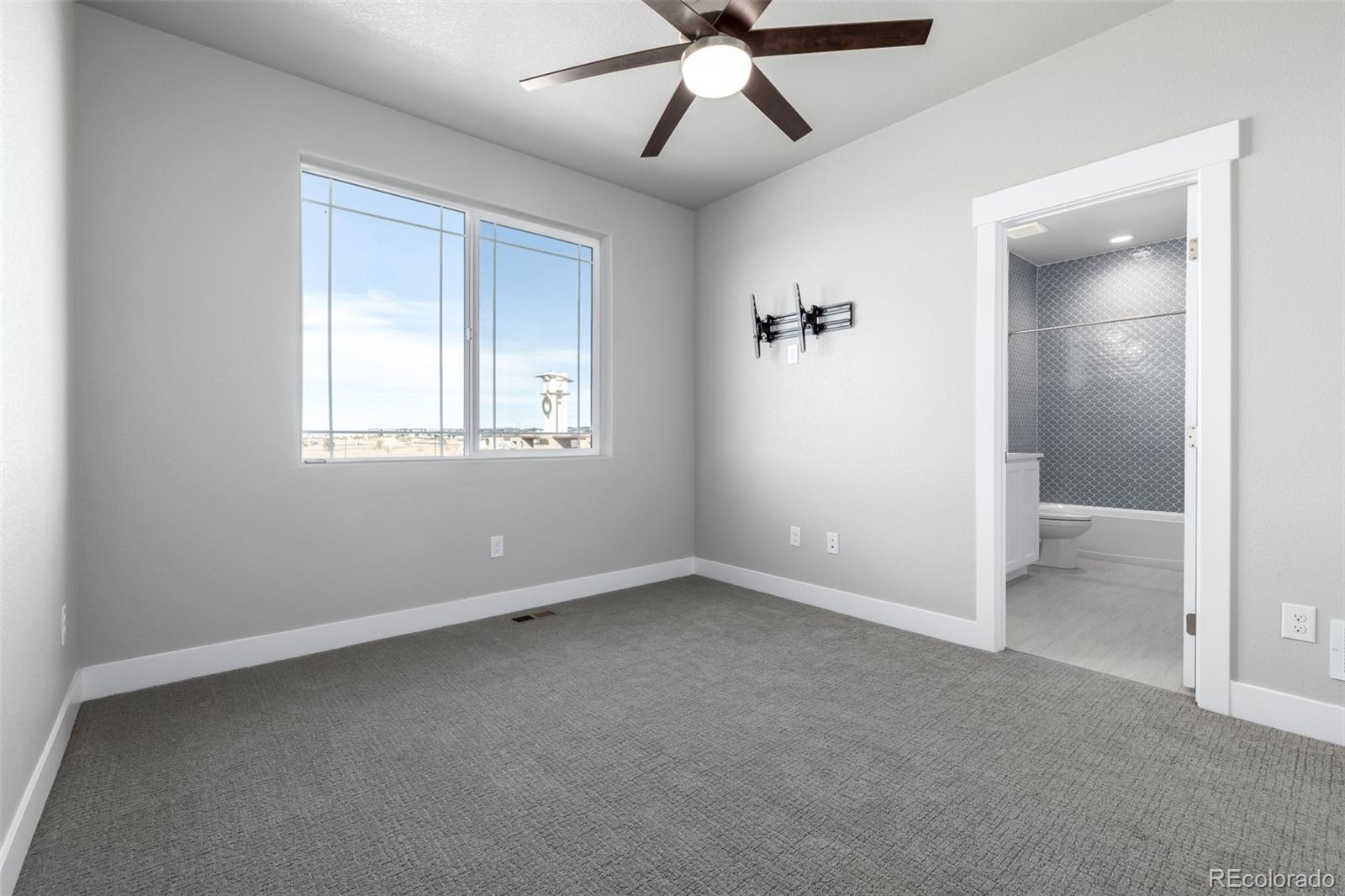 23814 E 36th Place Aurora CO 80019
