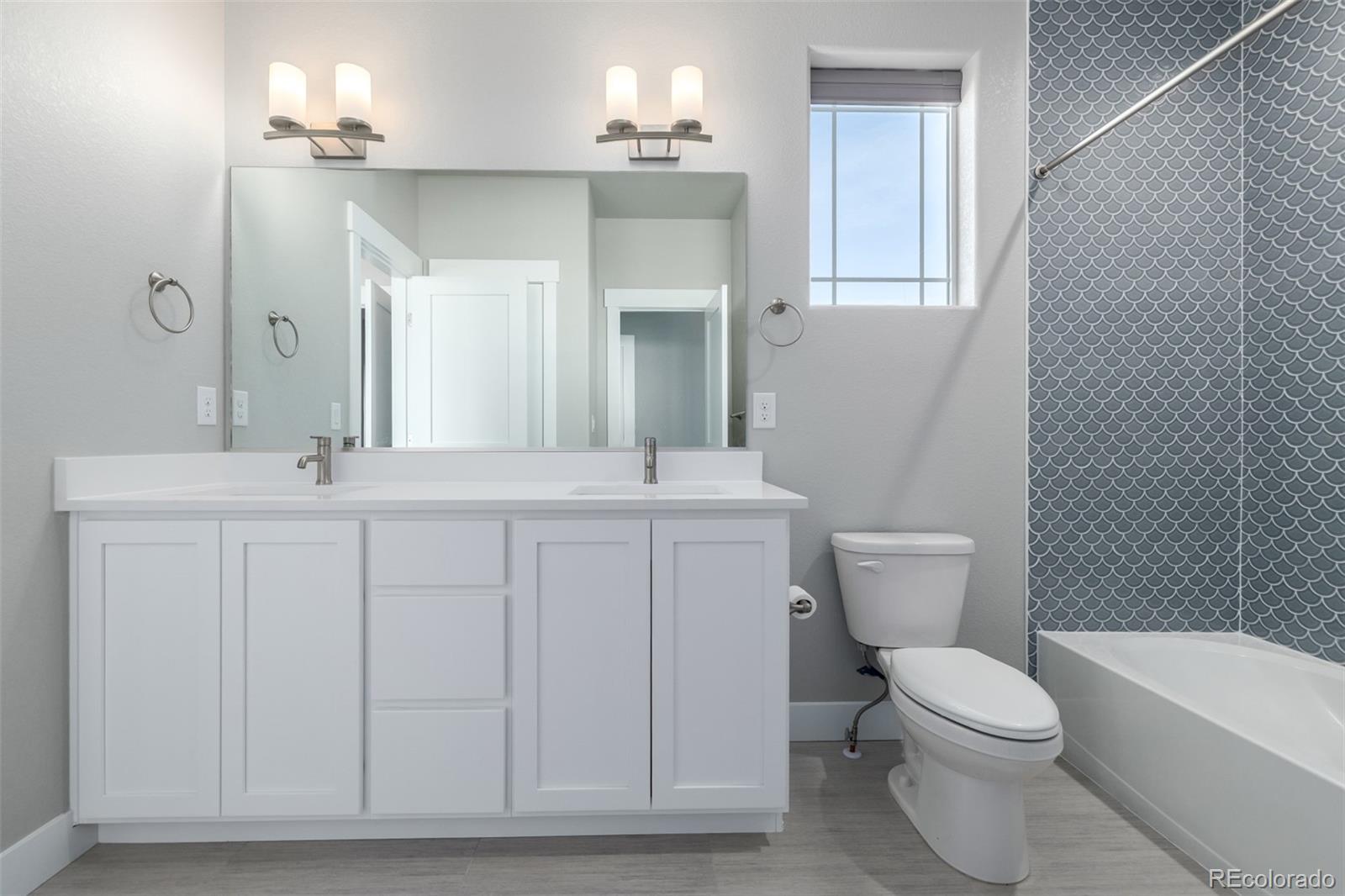 23814 E 36th Place Aurora CO 80019