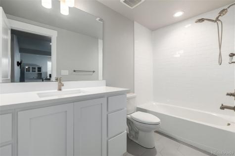 23814 E 36th Place Aurora CO 80019