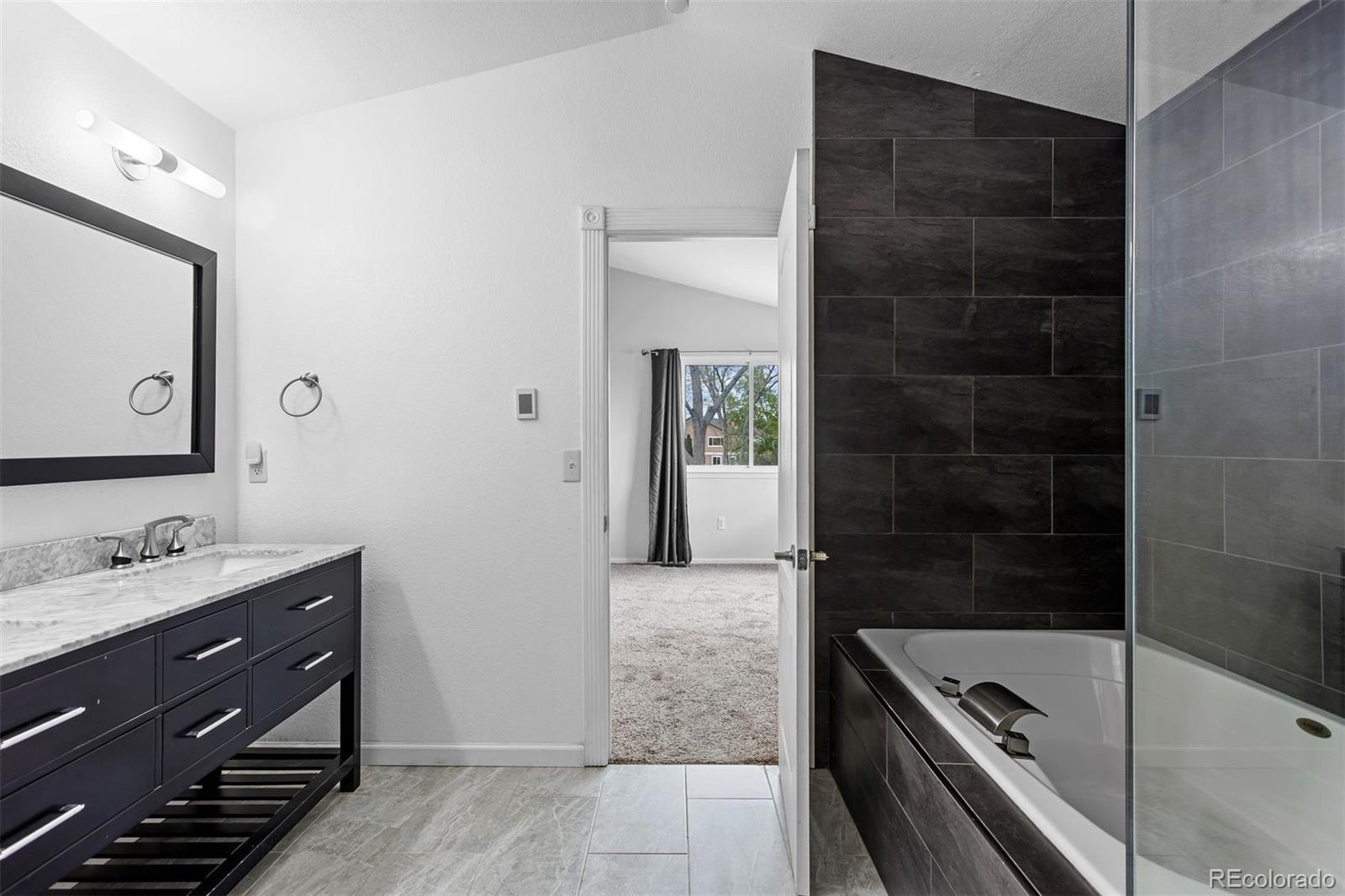 8026 S Yukon Way Littleton CO 80128
