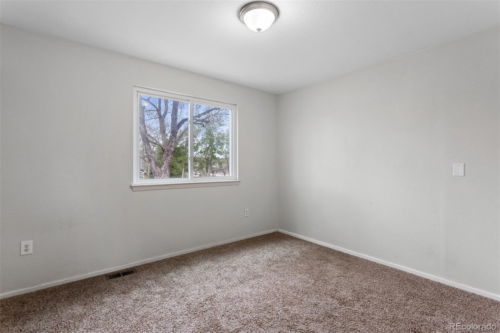 8026 S Yukon Way Littleton CO 80128
