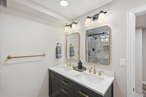620 E Geddes Avenue Centennial CO 80122