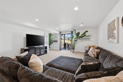 22601 E Narrowleaf Circle Aurora CO 80016