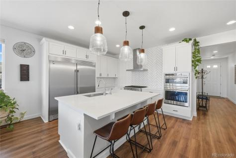 22601 E Narrowleaf Circle Aurora CO 80016