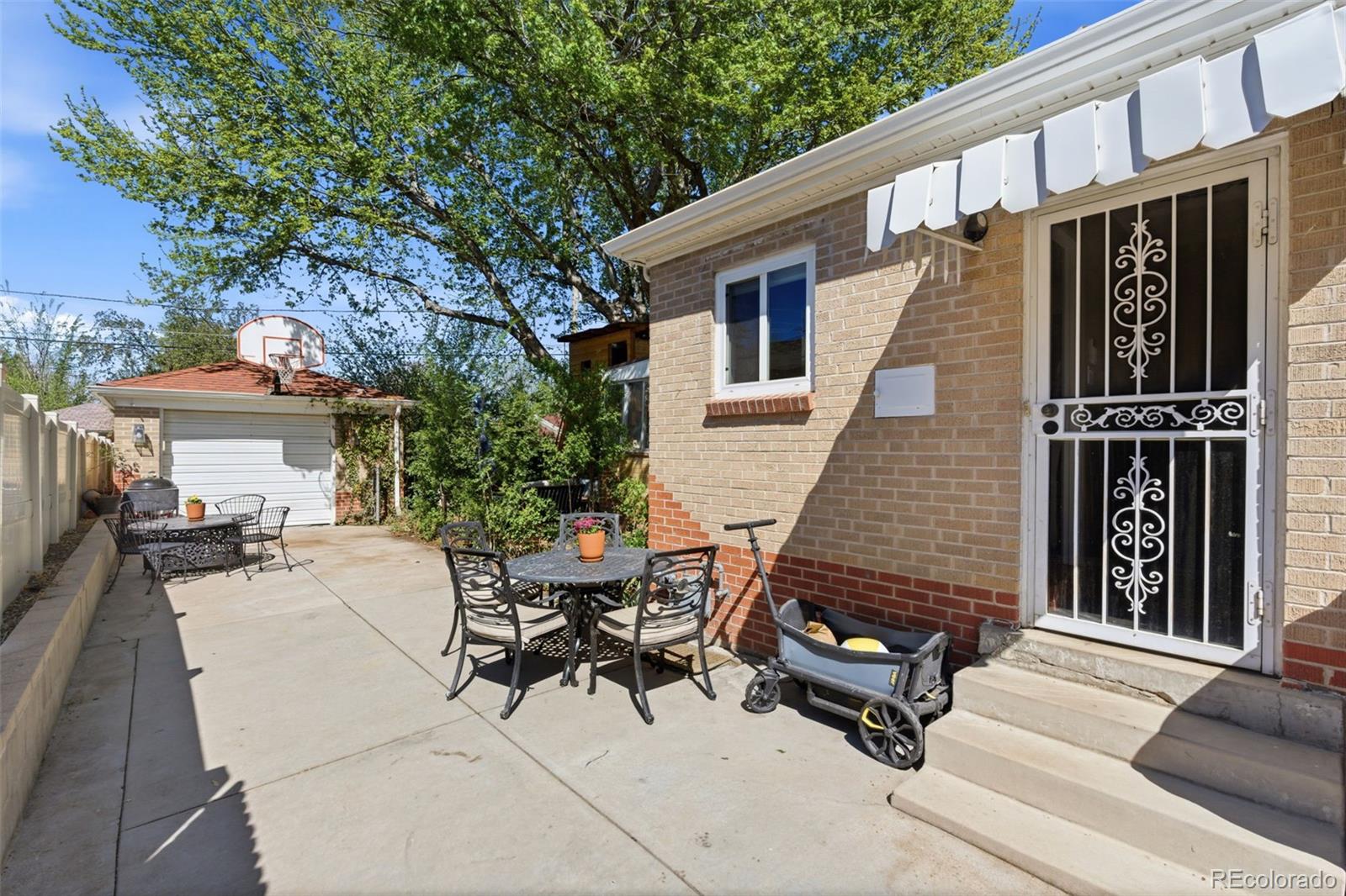 1365 Oneida Street Denver CO 80220