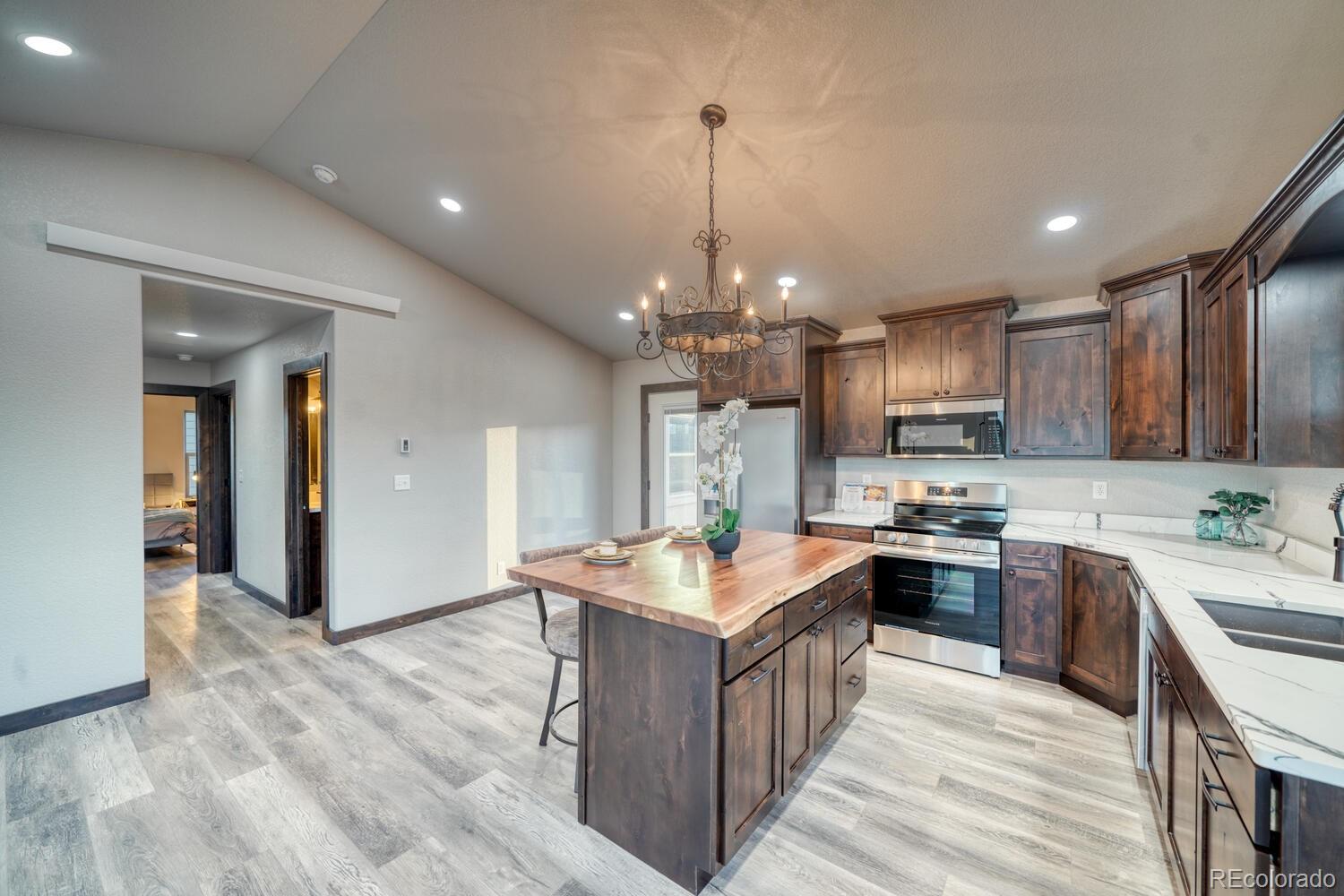 306 Fox Run E Silver Cliff CO 81252