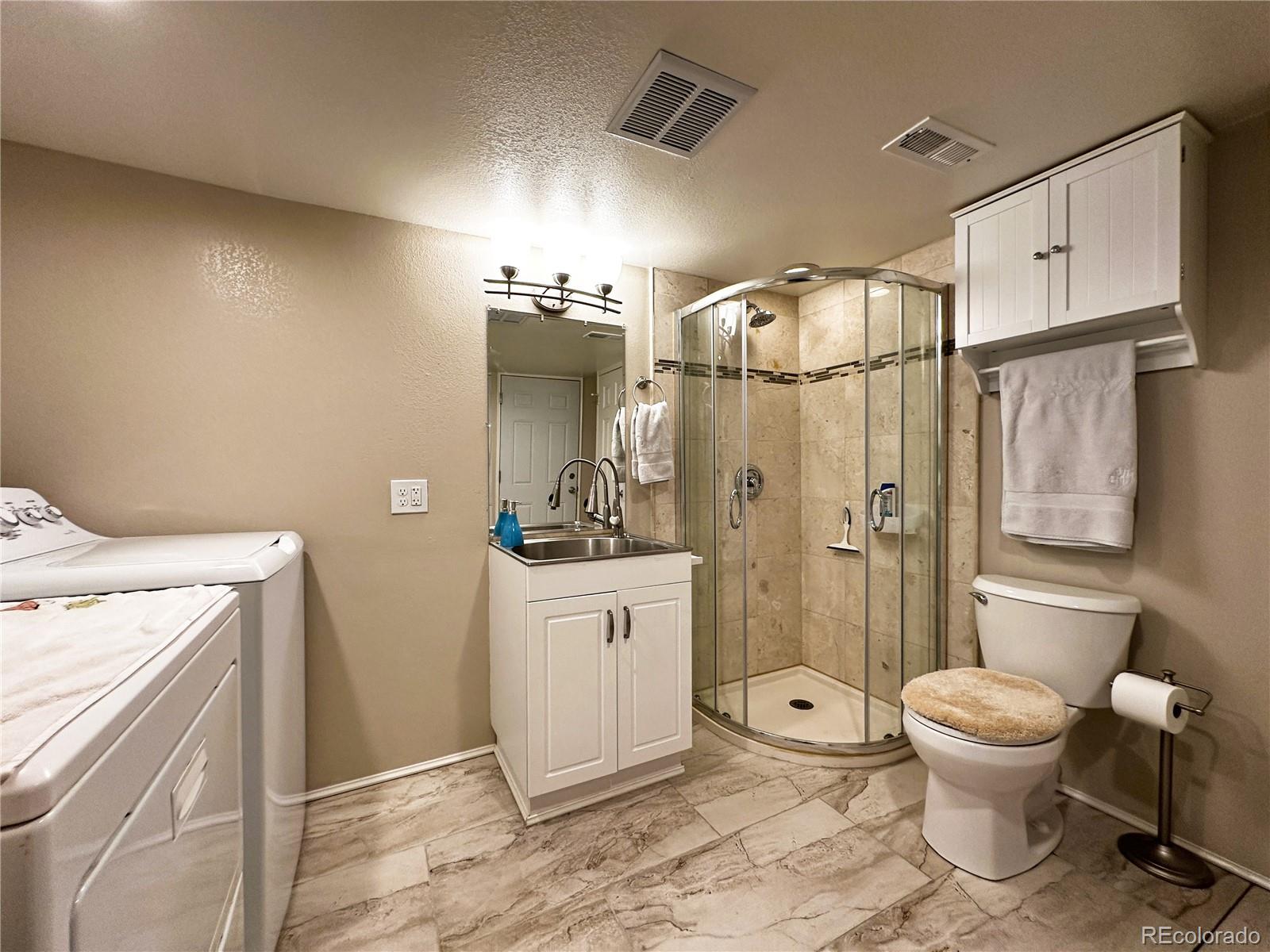 1089 Riddlewood Lane Highlands Ranch CO 80129