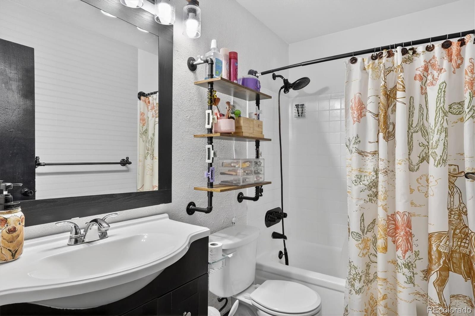 9334 Bellaire Street Thornton CO 80229