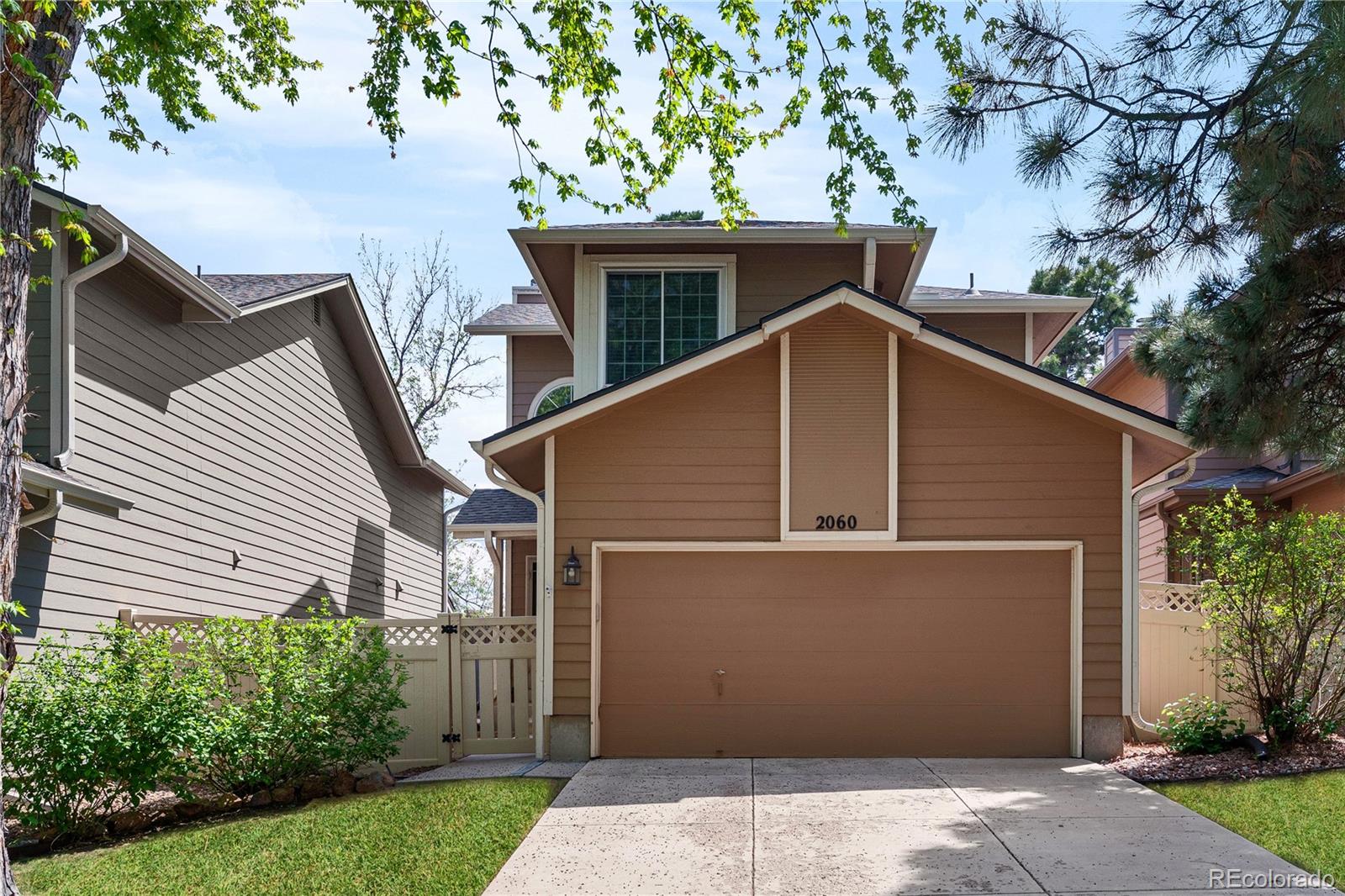 2060 E Phillips Lane Centennial CO 80122