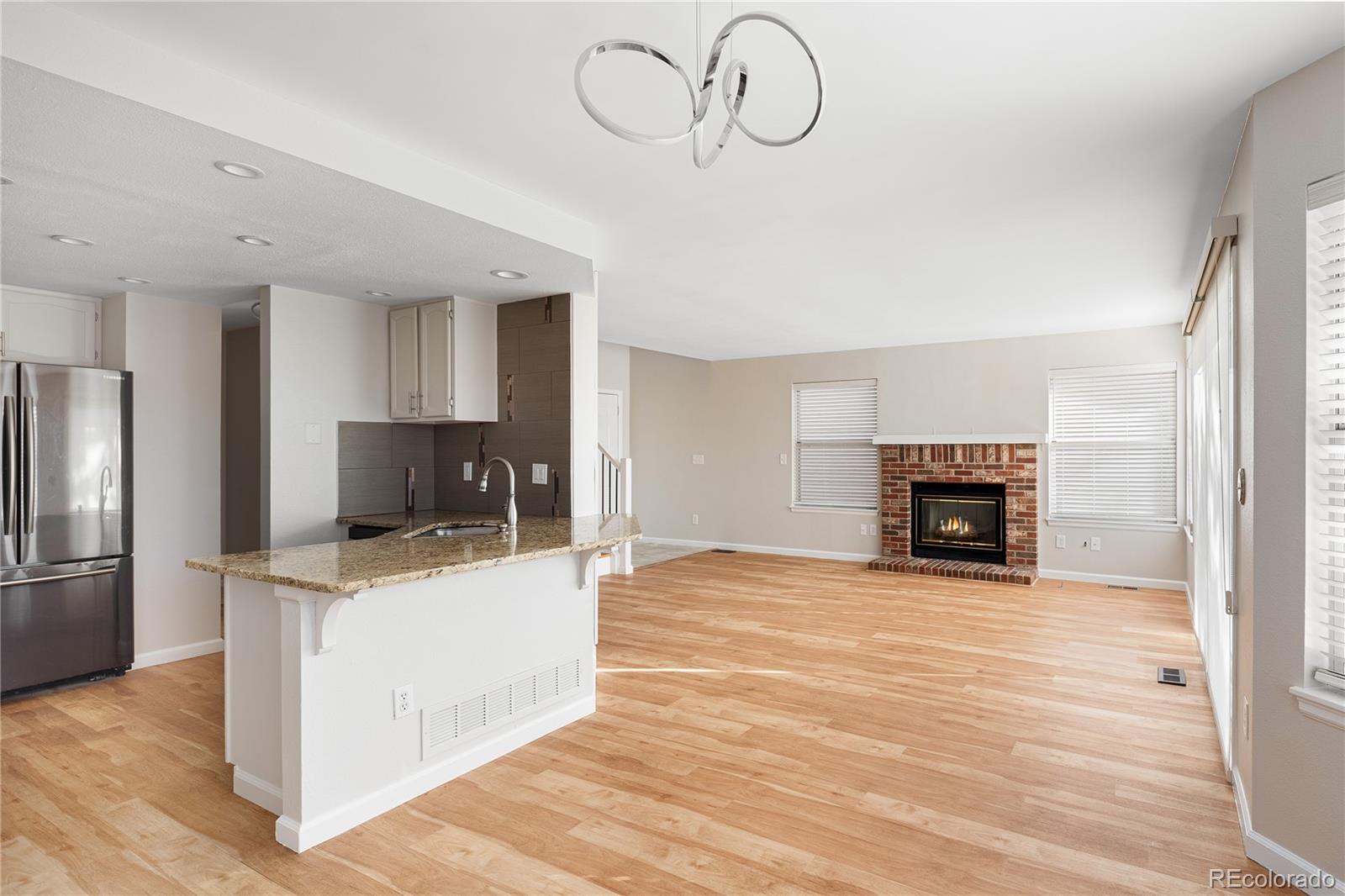 2060 E Phillips Lane Centennial CO 80122