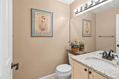 18816 E Saratoga Circle Aurora CO 80015
