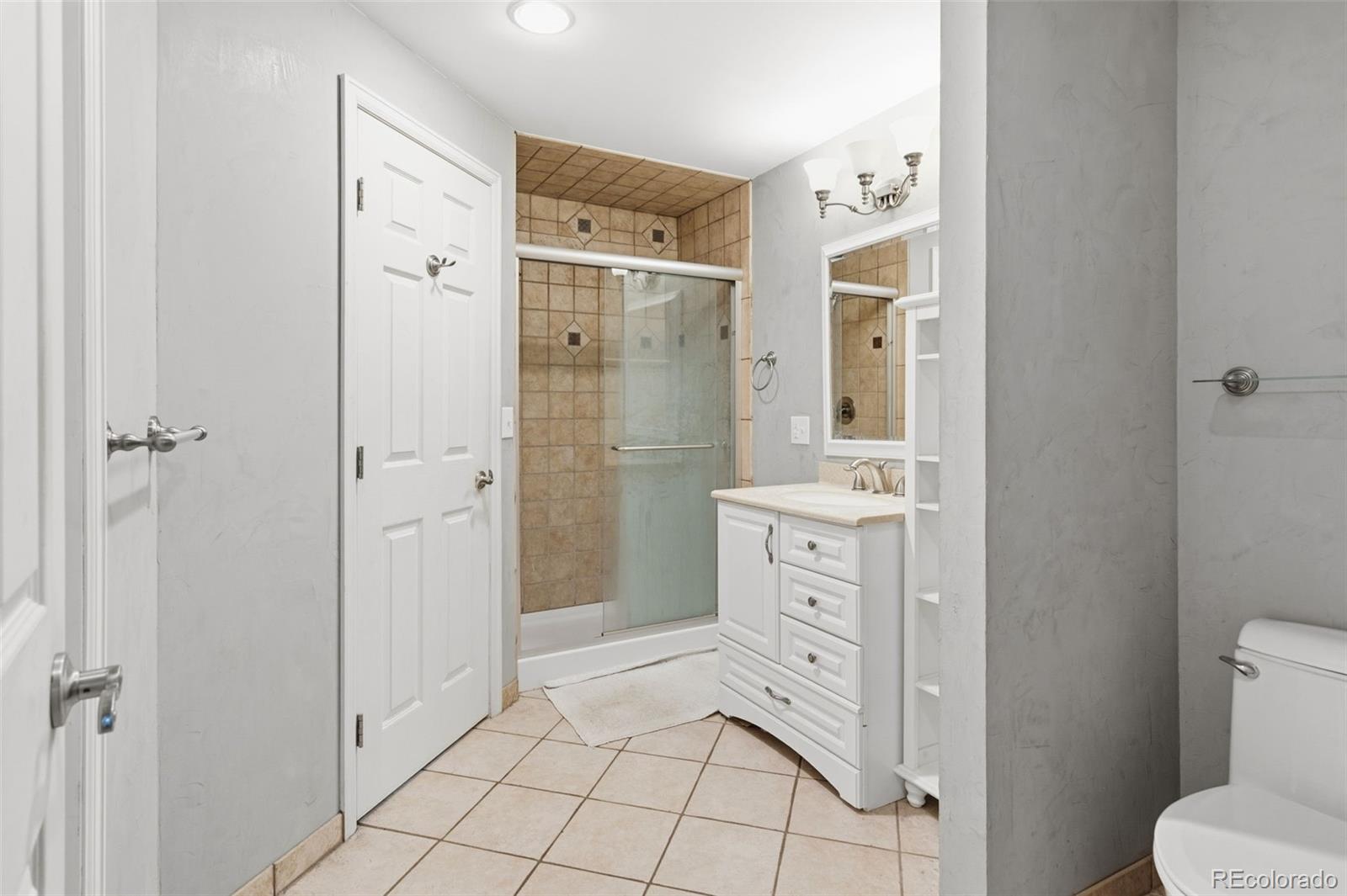 18816 E Saratoga Circle Aurora CO 80015