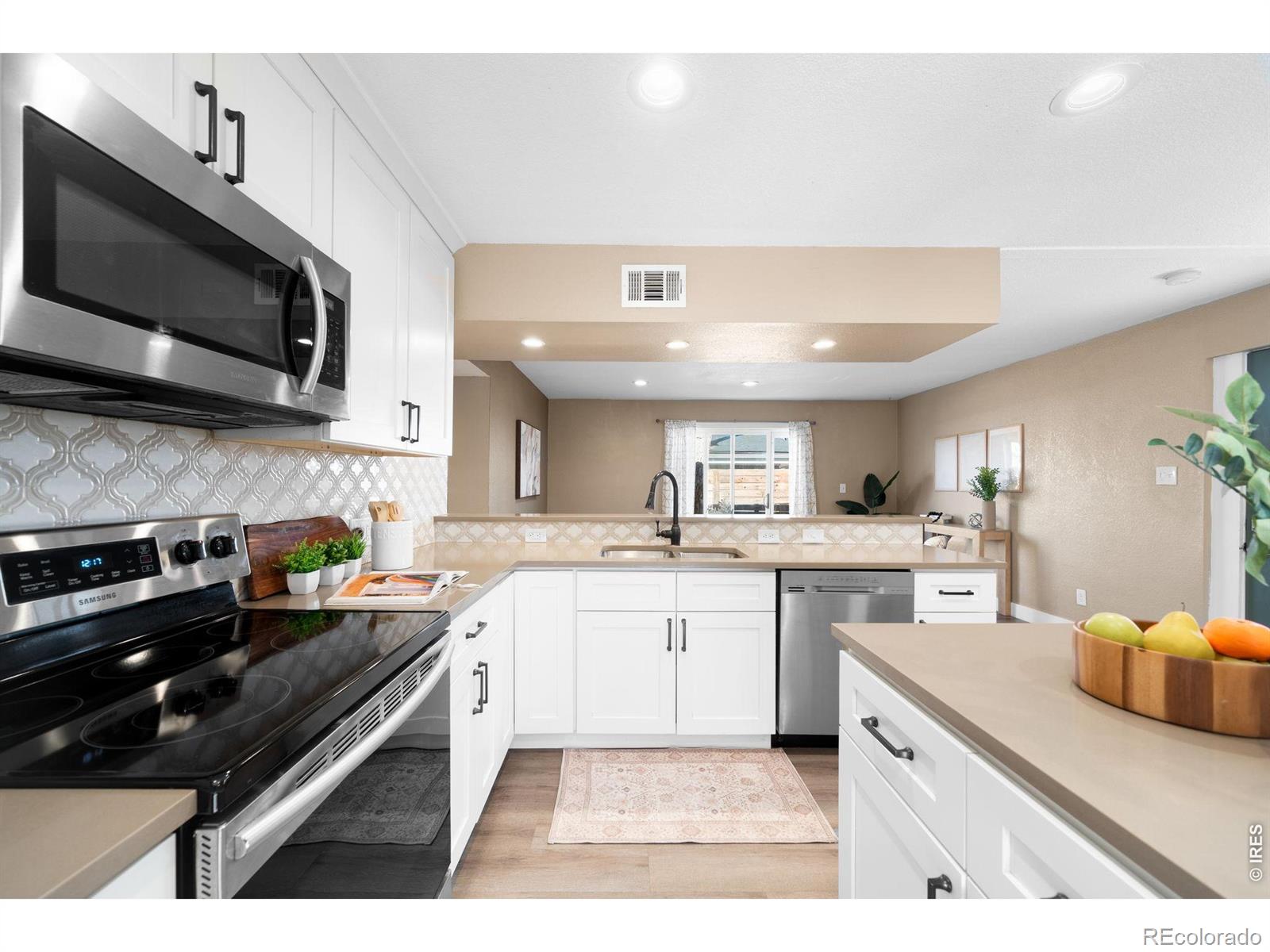 1030 Stuart Street Denver CO 80204