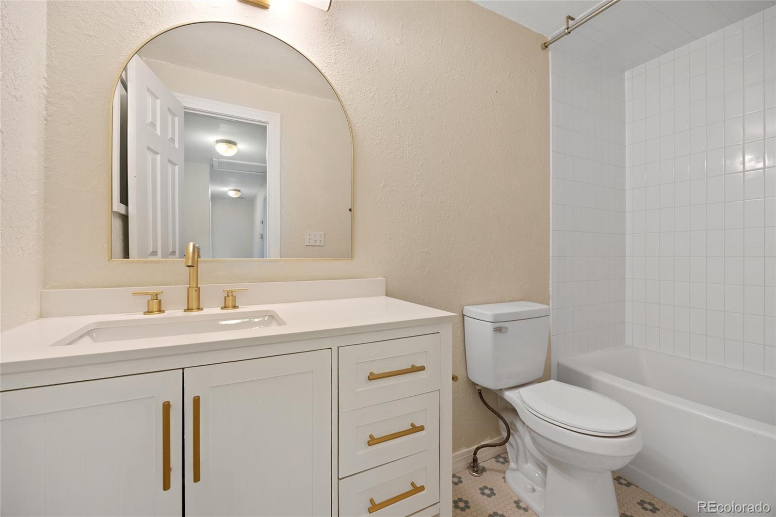 4301 S Alton Place Greenwood Village CO 80111