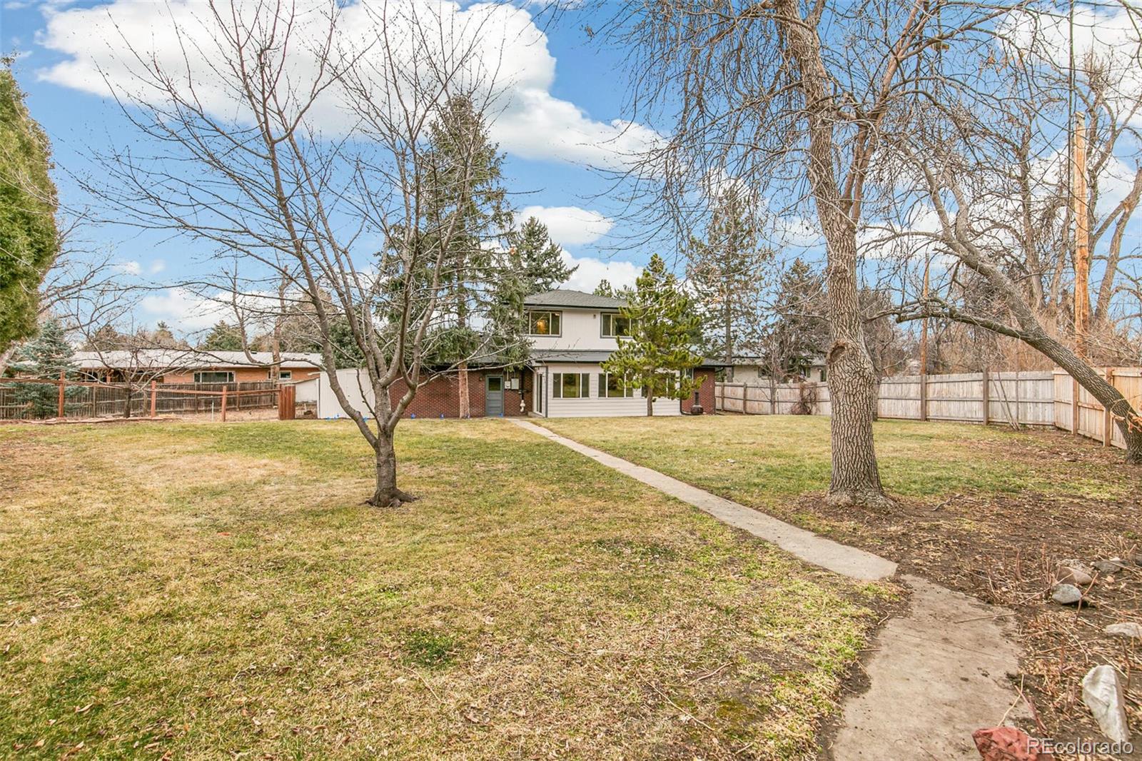 8185 Sunset Drive Lakewood CO 80214