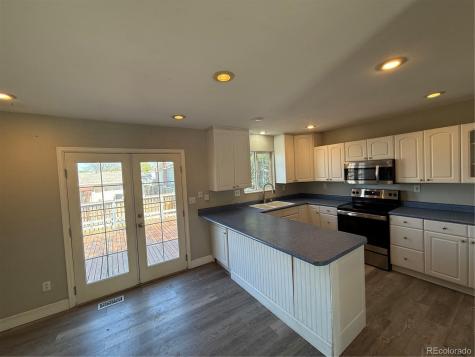 4674 S Estes Street Littleton CO 80123