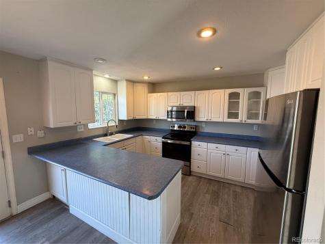 4674 S Estes Street Littleton CO 80123