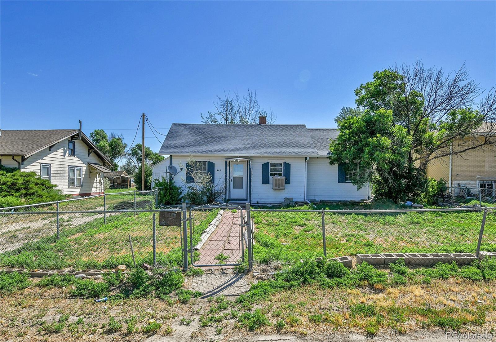 444 3rd Avenue Deer Trail CO 80105
