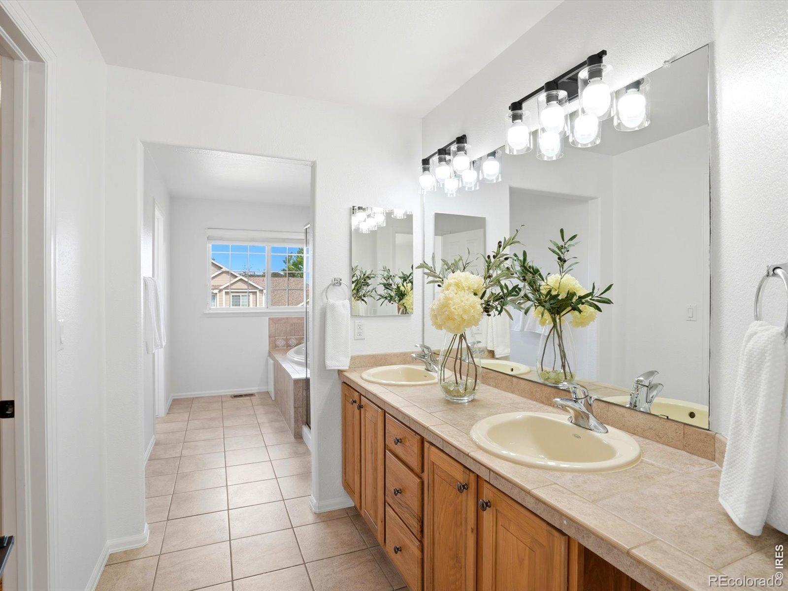 1633 Hallet Peak Drive Longmont CO 80503