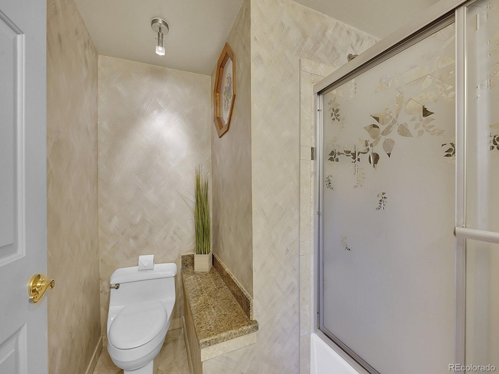 6769 W 70th Avenue Arvada CO 80003